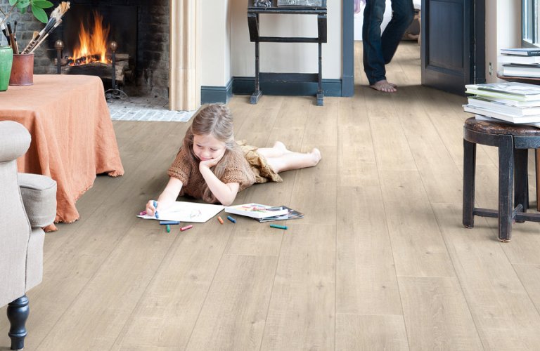 Stratifiés Impressive Chêne Aspect Raboté Beige