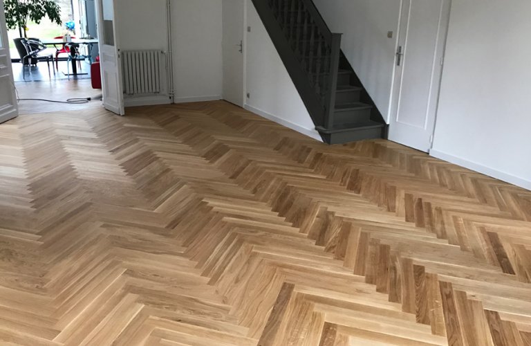 Pose de parquet baton rompu en chêne à Marcq-en-Baroeul