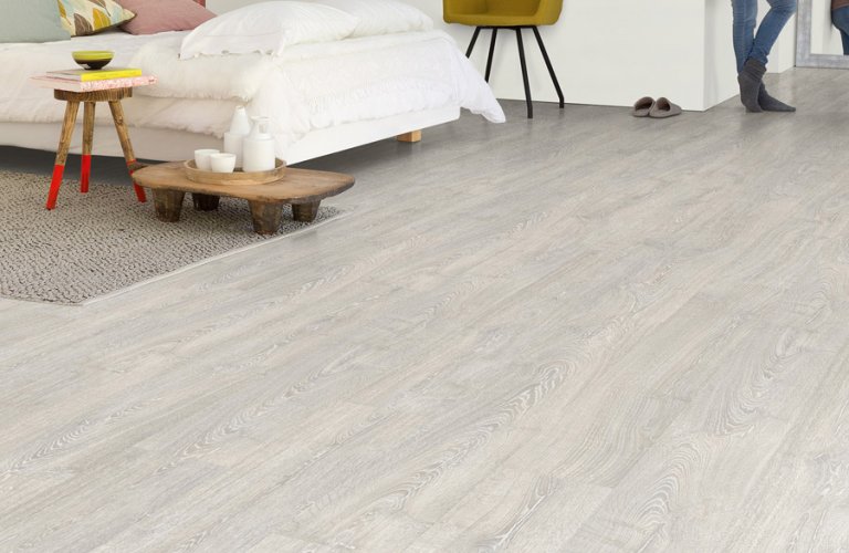 Stratifiés Impressive Chêne Classique Patiné Gris