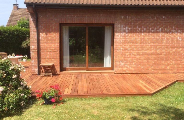 Terrasse softline Merbau à Cysoing