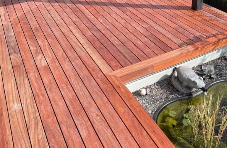 Terrasse softline en padouck - Cambrai