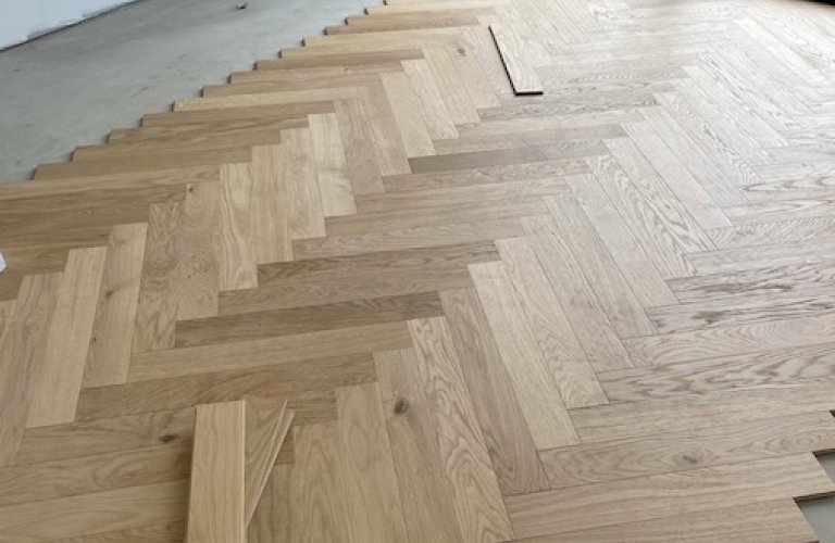 Parquet en chêne Corn huilé - bâton rompu - Pérenchies