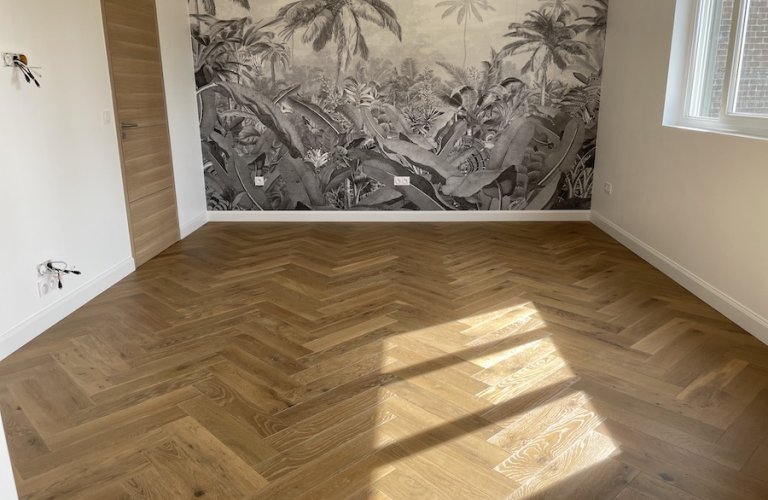 Parquet contrecollé semi-massif Cognac en bâton rompu - Steenwerk