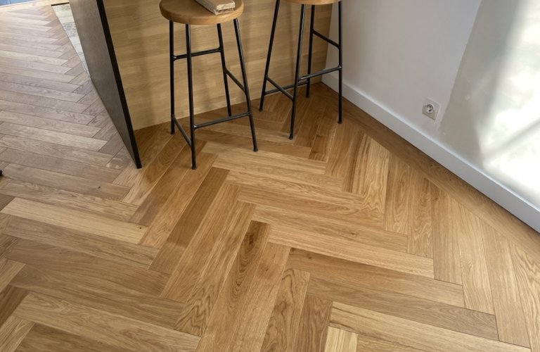 Parquet contrecollé chêne naturel bâton rompu - Lambersart