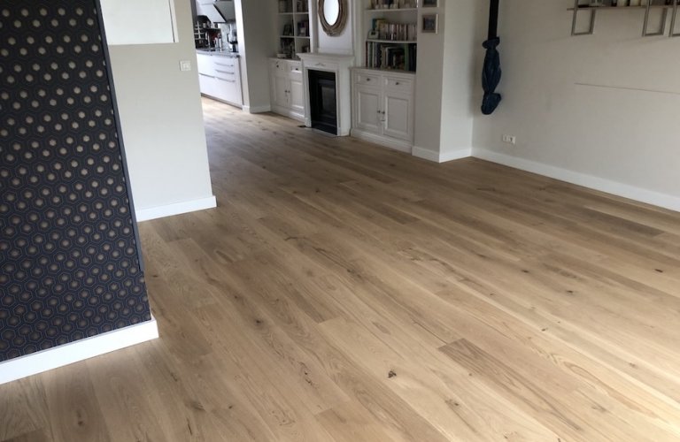 Parquet contrecollé Chêne Authentic "Vivo" 181