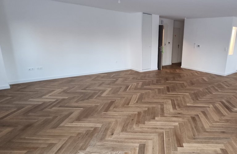 Parquet chêne semi-massif Cognac Brown à Croix