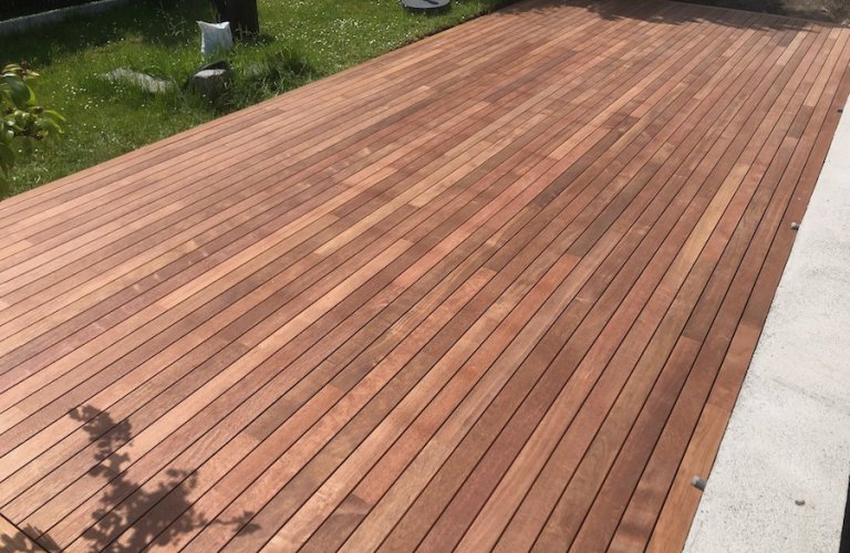 Terrasse Softline Merbau à Valenciennes