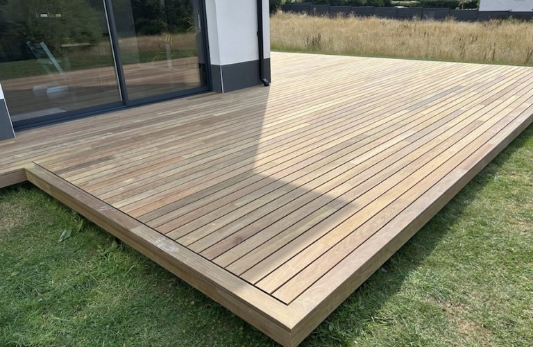 TERRASSE EN IPE SOFTLINE - BANDEAU CEINTURE - À COLLERET