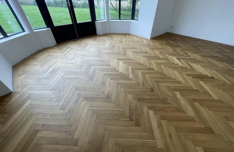 MASSIF VIEILLI - BATON ROMPU AVEC CEINTURE - LA GORGUE