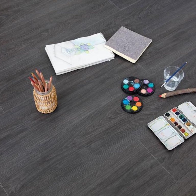 Ocean 8 V4 Charme Black