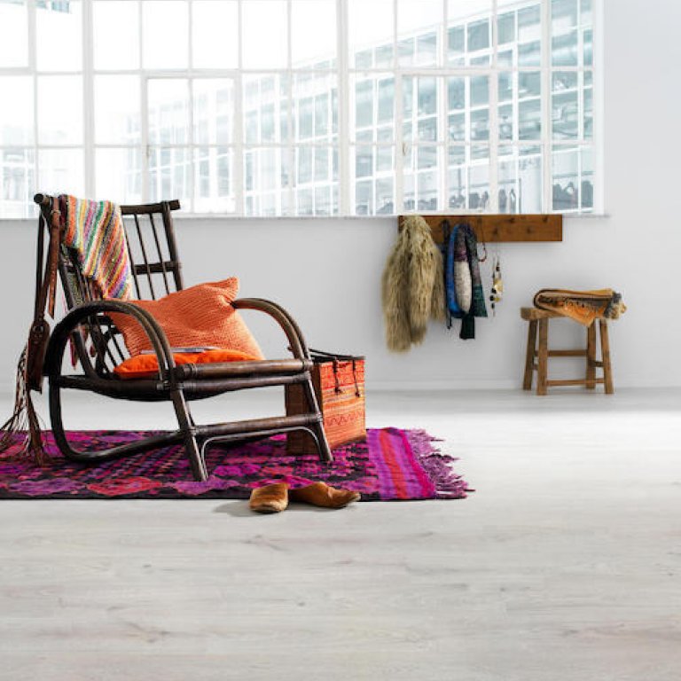 Ocean 8 V4 Crush Light