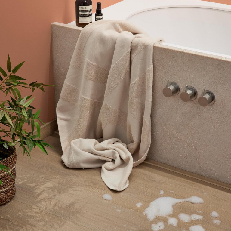 Ocean 8 V4 Select Light Brown